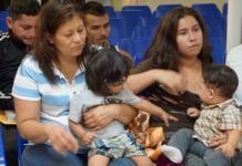 EEUU en camino a reunir con sus padres a los niños inmigrantes 'elegibles'