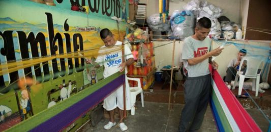 Expandilleros arrepentidos ven luz de cambio en cárcel salvadoreña