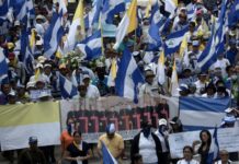Miles de nicaragüenses peregrinan en desagravio a obispos