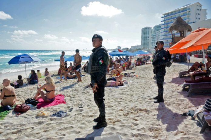 Asesinan a periodista de TV en balneario mexicano de Cancún