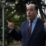 Borges dice que Zapatero lo amenazó en diálogo con gobierno de Venezuela