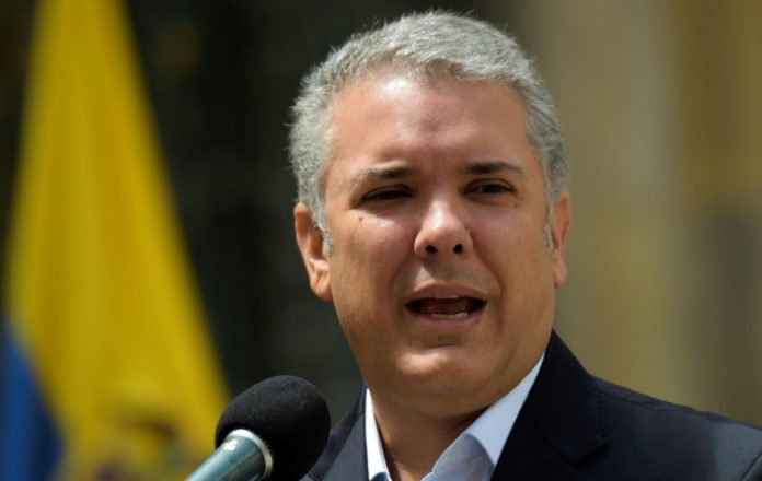 Colombia deja Unasur por 'complicidad con dictadura' en Venezuela