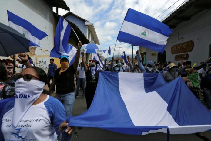 Jornada de protestas a favor y en contra del gobierno en Nicaragua