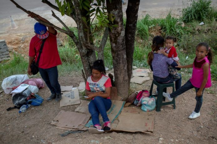 Pacaraima, un polvorín de tensión con migrantes venezolanos en el norte de Brasil