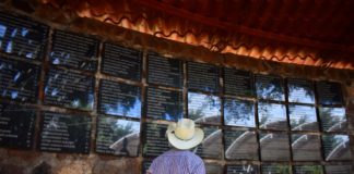 Salvadoreños víctimas de masacre de El Mozote demandan justicia