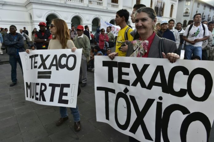 Corte internacional anula condena millonaria a Chevron por daño ambiental en Ecuador