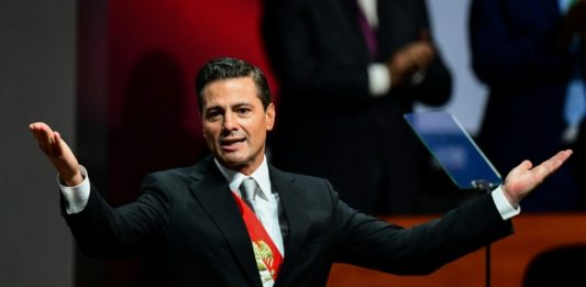 Peña Nieto defiende reformas como el gran logro de su gobierno