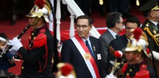 Presidente peruano enfrenta el fantasma de la destitución, como su antecesor