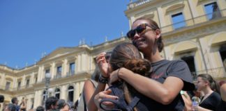 Tristeza e indignación por el incendio que destruyó el Museo Nacional de Rio