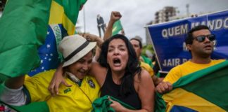 Bolsonaro y Haddad en carrera por 2a vuelta de presidenciales en Brasil