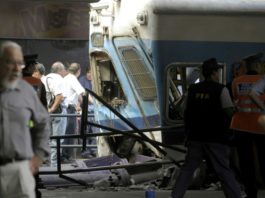 Condenan a exministro De Vido en Argentina por mortal choque de tren