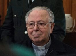 Iglesia chilena deberá pagar indemnización a víctimas de abusos de un exsacerdote