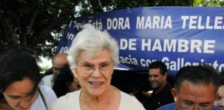 La expresidenta de Nicaragua Violeta Barrios de Chamorro sufre embolia cerebral