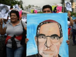 Monseñor Romero, el mártir salvadoreño recordado como "la voz de los sin voz"