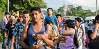 Más de 2.000 hondureños inician éxodo hacia EEUU, arriesgando sus vidas