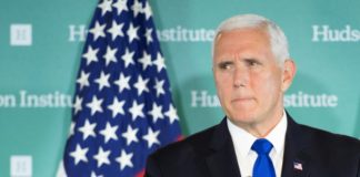 Pence acusa a China de lanzar un 'salvavidas' a Venezuela