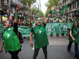 Unas 50.000 mujeres se reúnen en Argentina en el año de la lucha por aborto legal