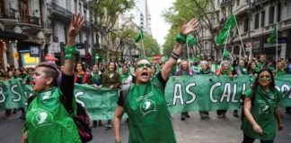 Unas 50.000 mujeres se reúnen en Argentina en el año de la lucha por aborto legal