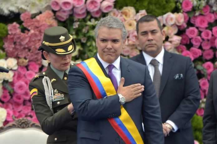 Venezuela acusa al presidente colombiano de proteger a autores de atentado