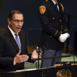 Vizcarra insiste en renuncia del fiscal general de Perú
