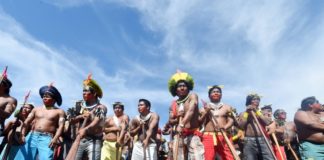 Justicia brasileña ordena a Vale indemnizar a indígenas por río contaminado