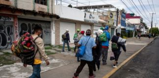 Migrantes terminan convidados en una boda en central estado mexicano de Puebla