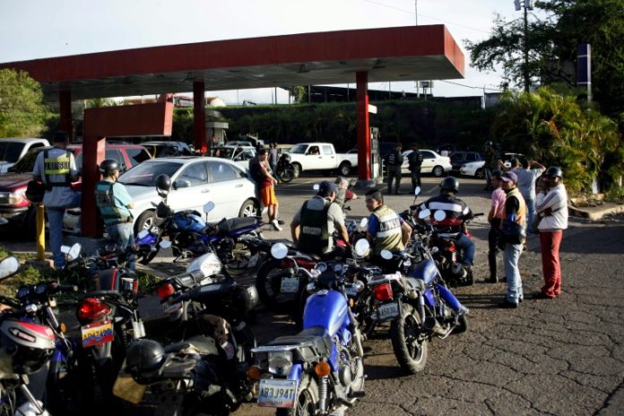ONG denuncia tres muertes en operación contra contrabando de gasolina en Venezuela
