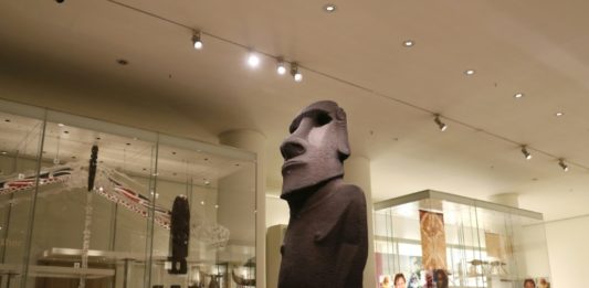Rapanuis ruegan al Museo Británico que les devuelva a su "ancestro"