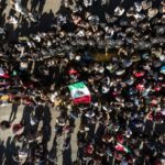 Surgen protestas pro y contra caravana migrante en frontera México-EEUU