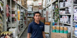 Un empleo en México, 'el sueño hecho realidad' para miles de migrantes de la caravana