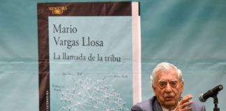 Venezuela es una dictadura totalitaria, dice Vargas Llosa