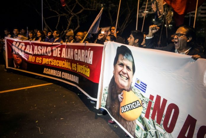 Vizcarra espera con 'tranquilidad' decisión de Uruguay sobre asilo de Alan García