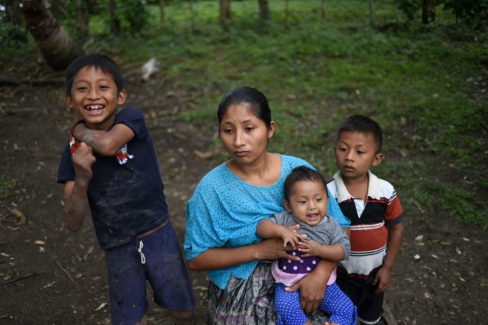 Dolor y resignación en familia de niña guatemalteca muerta tras entrar en EEUU