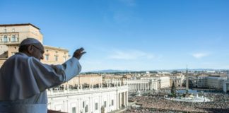 El papa llama a la concordia en Venezuela y Nicaragua en su mensaje de Navidad