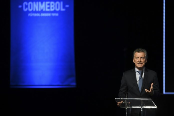 Macri, expresidente de Boca, felicita a River por Copa Libertadores