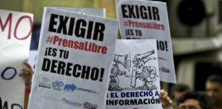 Periodista alemán cumplió 40 días preso en Venezuela supuestamente por fotografiar a Maduro