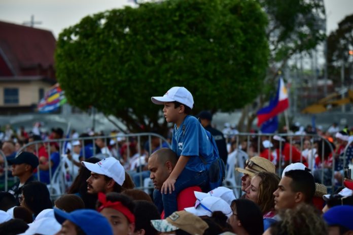 El papa en Panamá para escuchar el dolor de los jóvenes reclusos