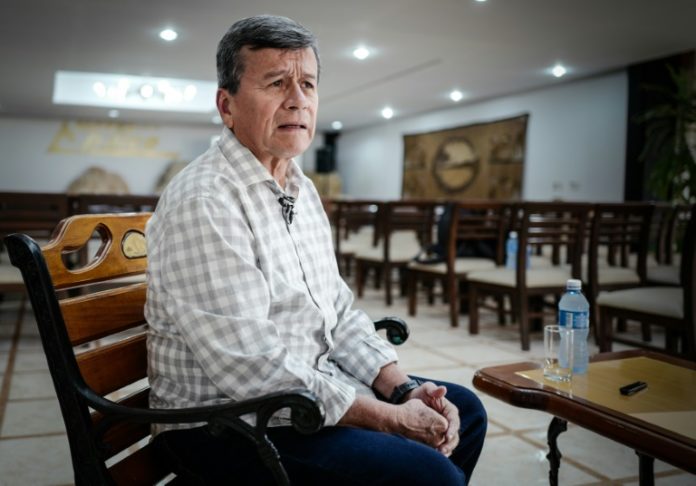 Equipo de diálogo del ELN espera que gobierno garantice su retorno a Colombia