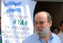 Exmagistrado teme guerra civil en Nicaragua si Ortega se aferra al poder
