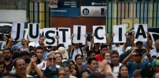 Guaidó aumenta presión con amnistía mientras Maduro rechaza ultimátum europeo
