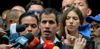 Guaidó convoca a manifestaciones para miércoles y sábado contra Maduro