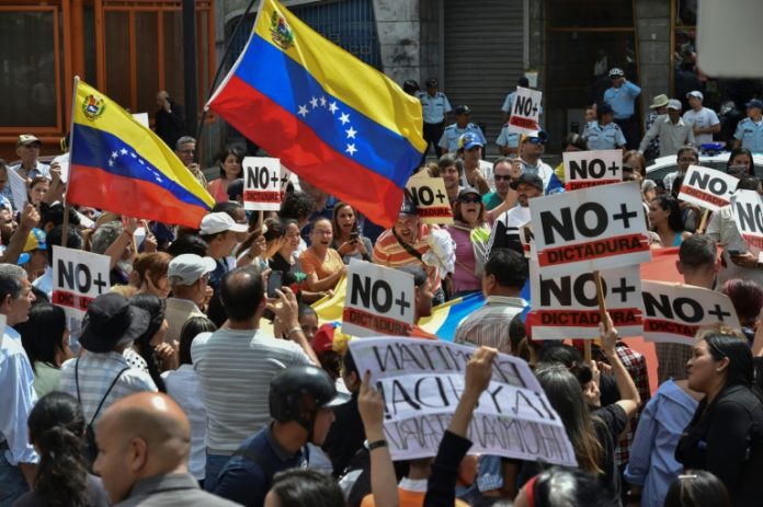 Juan Guaidó descarta una guerra civil en Venezuela