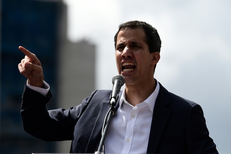 La UE pide escuchar al pueblo de Venezuela, pero evita reconocer a Guaidó