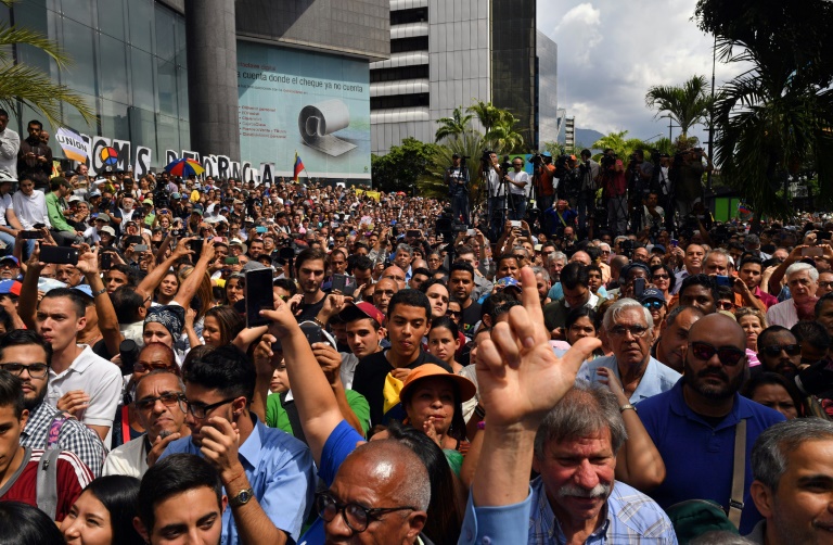 Parlamento venezolano movilizará a opositores por 'gobierno de transición' 