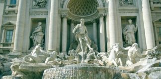 Roma promete a Caritas las monedas de Fontana di Trevi Roma promete a Caritas monedas de Fontana di Trevi