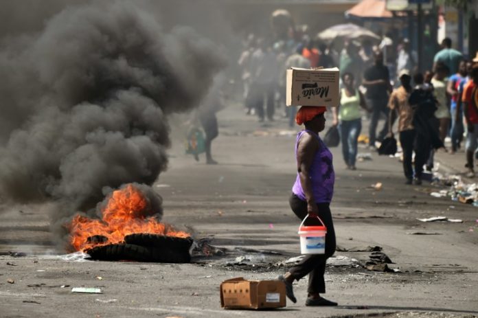 Arrestan en Haití a extranjeros armados por 
