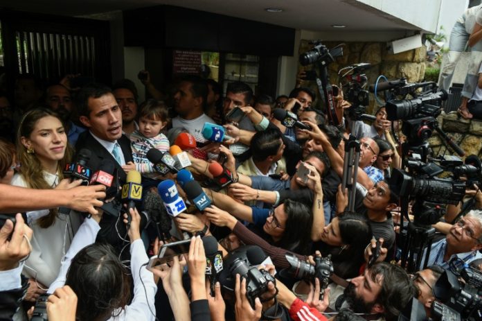 Guaidó alista marcha por ultimátum europeo y ayuda humanitaria