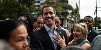 Guaidó parte en caravana a la frontera con Colombia por ayuda humanitaria