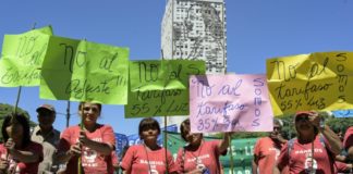 Miles protestan en Argentina contra el 'hambre y los tarifazos'