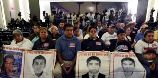 México creará fiscalía especial para hallar a 43 estudiantes desaparecidos en 2014
